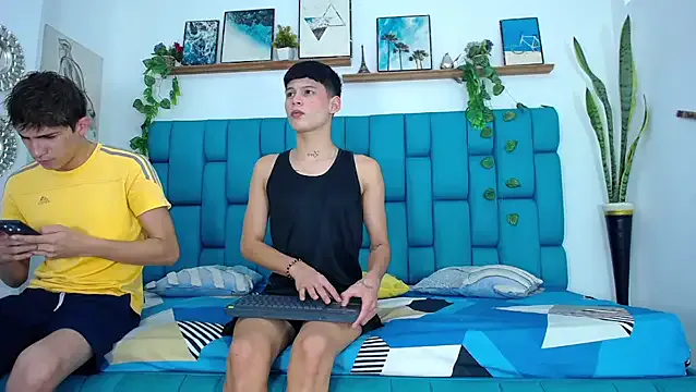 LiaRussel – webcam model profile photo Image 10