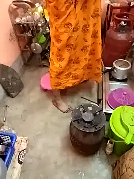 EmmaVloss – webcam model profile photo Image 5