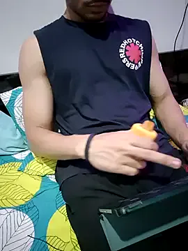 KeyshaScott – webcam model profile photo Image 9