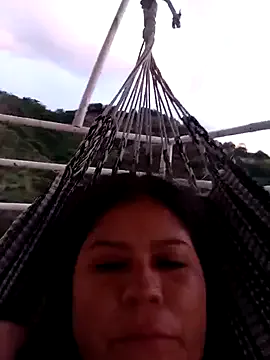 Milley_ggh – webcam model profile photo Image 3