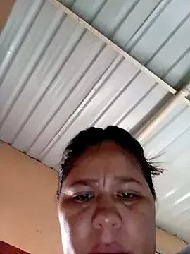 Milley_ggh – webcam model profile photo Image 6