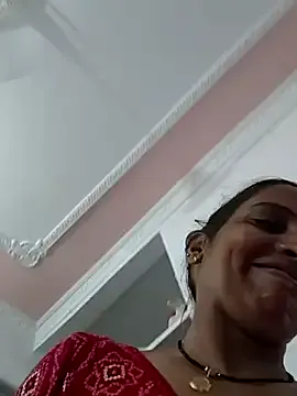 AthenaBellamy – webcam model profile photo Image 10