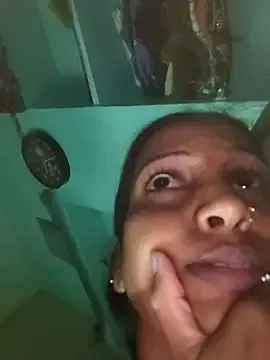 AthenaBellamy – webcam model profile photo Image 19