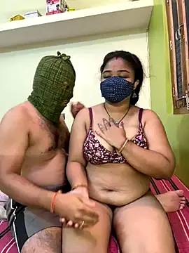 LovelySophie30 – webcam model profile photo Image 4