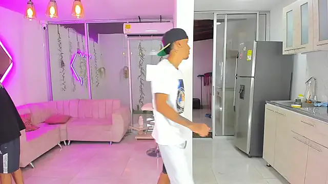 RyvaNoir – webcam model profile photo Image 2