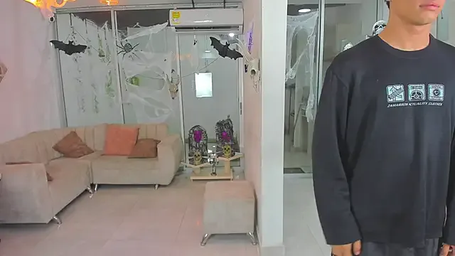 RyvaNoir – webcam model profile photo Image 4