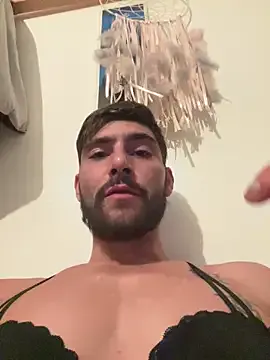 WendiHo – webcam model profile photo Image 12