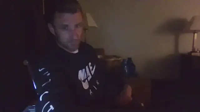 VanessaSquirttt – webcam model profile photo Image 4