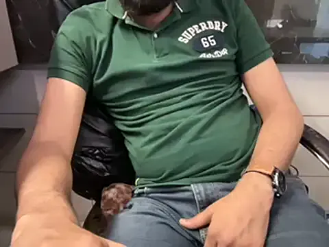 iamabigdickindian Image 6