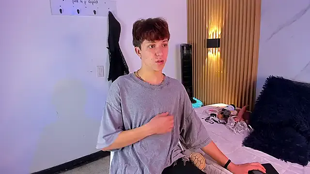 KamaFeels – webcam model profile photo Image 19