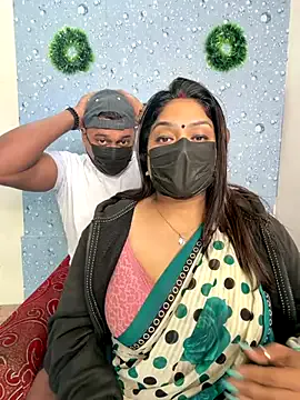 ZaraaSmith – webcam model profile photo Image 7