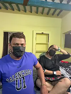 ZaraaSmith – webcam model profile photo Image 9