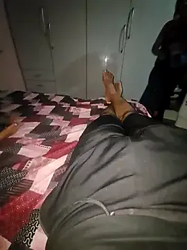 Karlahotsweet – webcam model profile photo Image 11