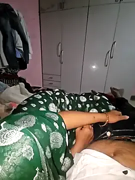 Karlahotsweet – webcam model profile photo Image 8