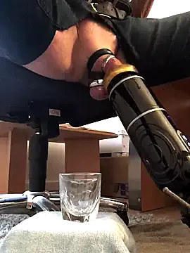 Lover_girl20 – webcam model profile photo Image 13