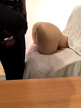 Lover_girl20 – webcam model profile photo Image 14