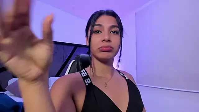 Amykimm – webcam model profile photo Image 14