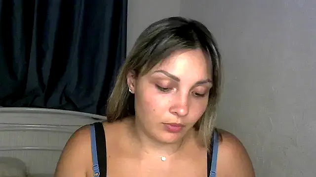 brendaliive – webcam model profile photo Image 9