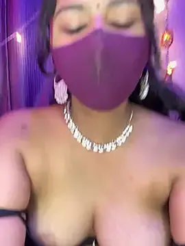 brendaliive – webcam model profile photo Image 6