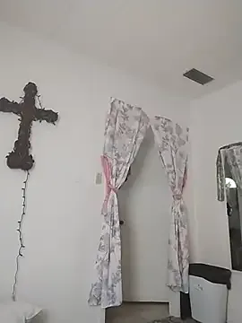 PrincessOPoison – webcam model profile photo Image 11