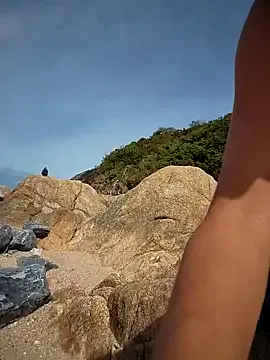 SexyMona – webcam model profile photo Image 10