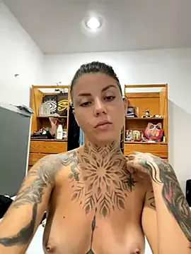 Ladyluvxo – webcam model profile photo Image 8