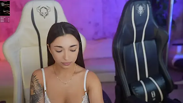 Horny_pratiksha – webcam model profile photo Image 2