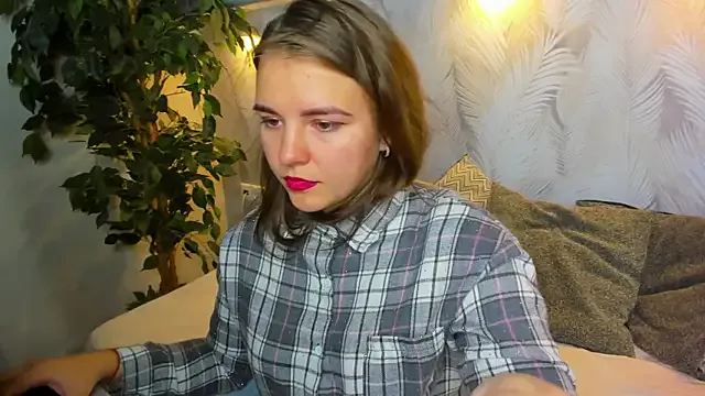 RyvaNoir – webcam model profile photo Image 13