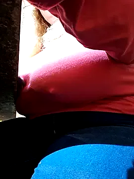 xoAprilJames – webcam model profile photo Image 2