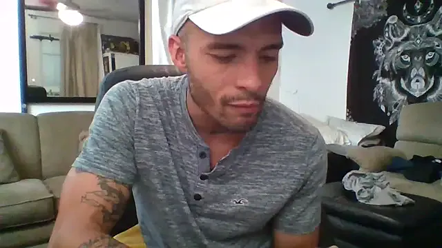 VivienneVale – webcam model profile photo Image 5