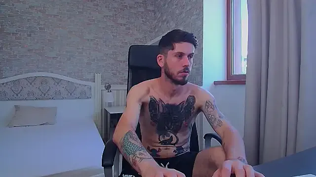 NatashaMooreXX – webcam model profile photo Image 4