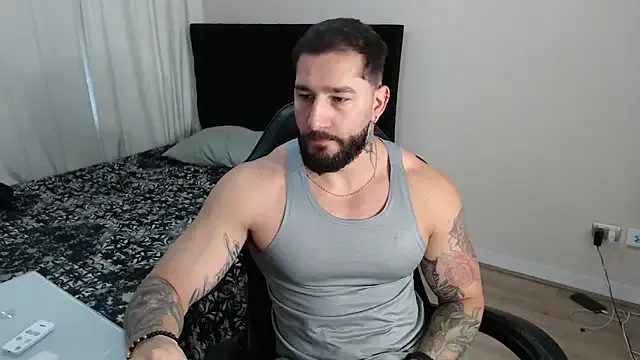 jonhklleyn – webcam model profile photo