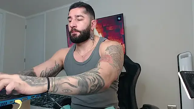 JerkDaddy72 – webcam model profile photo Image 6