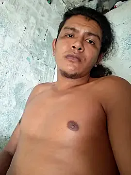 Iron_tous – webcam model profile photo Image 2