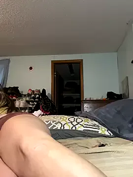 JuicyExxxperience – webcam model profile photo