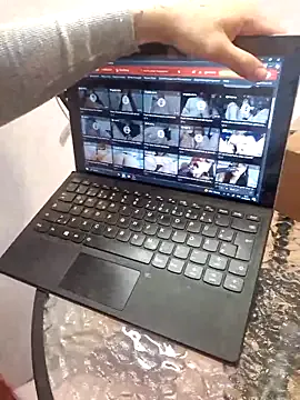 LouannaHart – webcam model profile photo Image 4