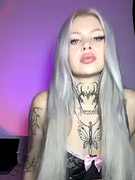 EllaHartXOXO – webcam model profile photo Image 10