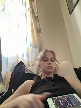 Julie_Cutie Profile Image
