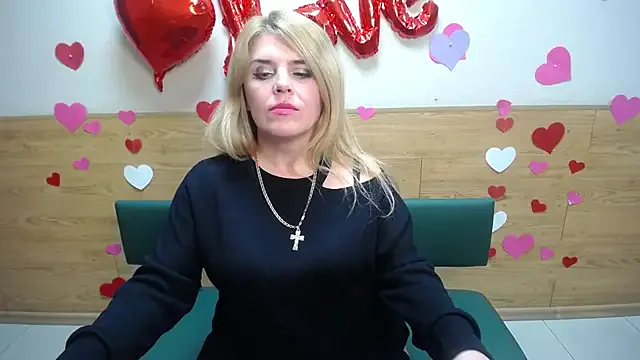 Julya_Barbi – webcam model profile photo