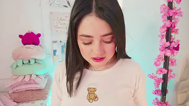 DeliaMarlow – webcam model profile photo Image 14