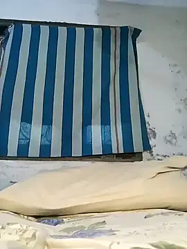 VioletReeds – webcam model profile photo Image 14