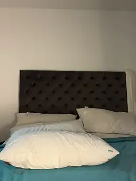 MystiMajesti – webcam model profile photo Image 8