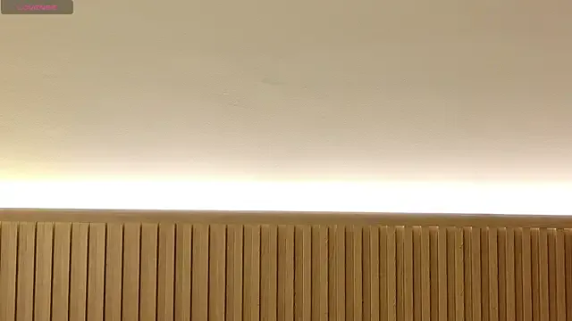 RollDolls – webcam model profile photo Image 11