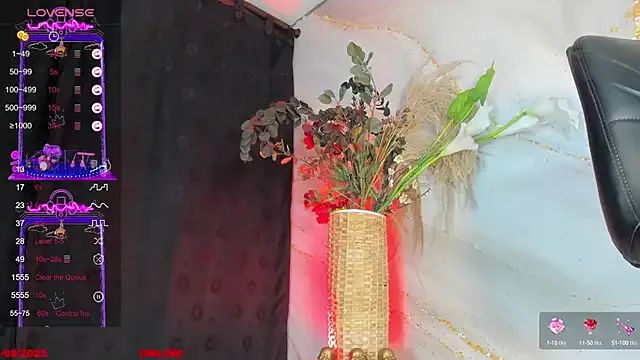 Bella-999 – webcam model profile photo Image 6