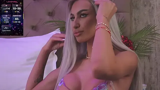 Jazmincole – webcam model profile photo Image 17