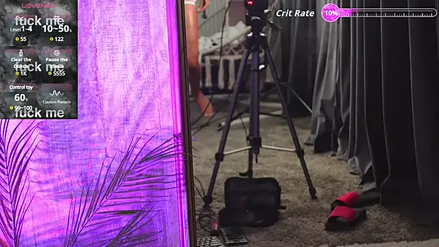 Jazmincole – webcam model profile photo Image 2