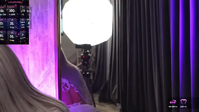 Jazmincole – webcam model profile photo Image 9