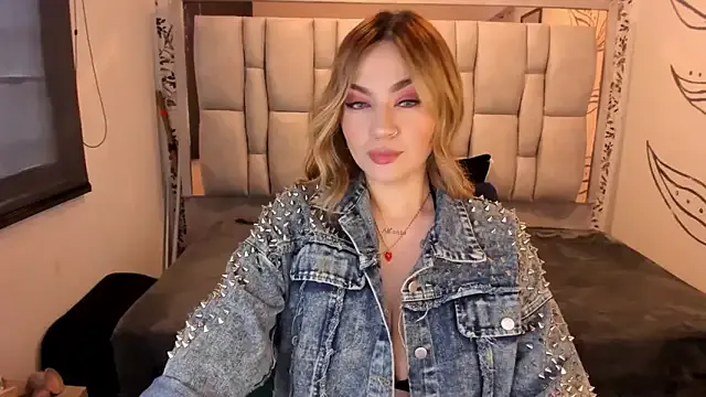 brendaliive – webcam model profile photo Image 14