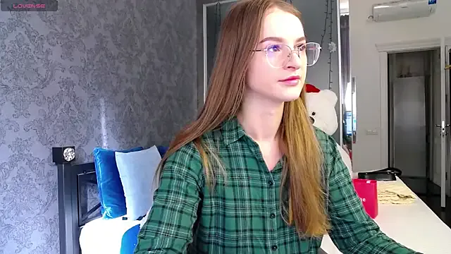 Alicia_Evans webcam show Image 4