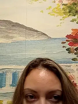 LT-333 – webcam model profile photo Image 13